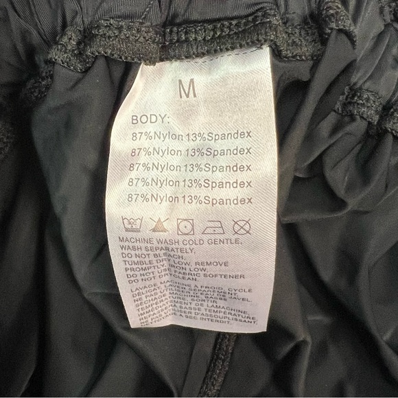 Libin Women’s Black Short Sleeve Romper UPF 50+ Size M - Picture 11 of 12